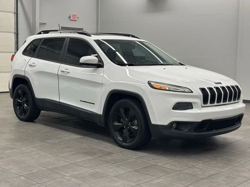 Used 2016 Jeep Cherokee High Altitude image 1