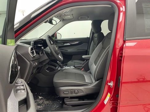 New 2026 Chevrolet TrailBlazer LT w/ Convenience Package image 8