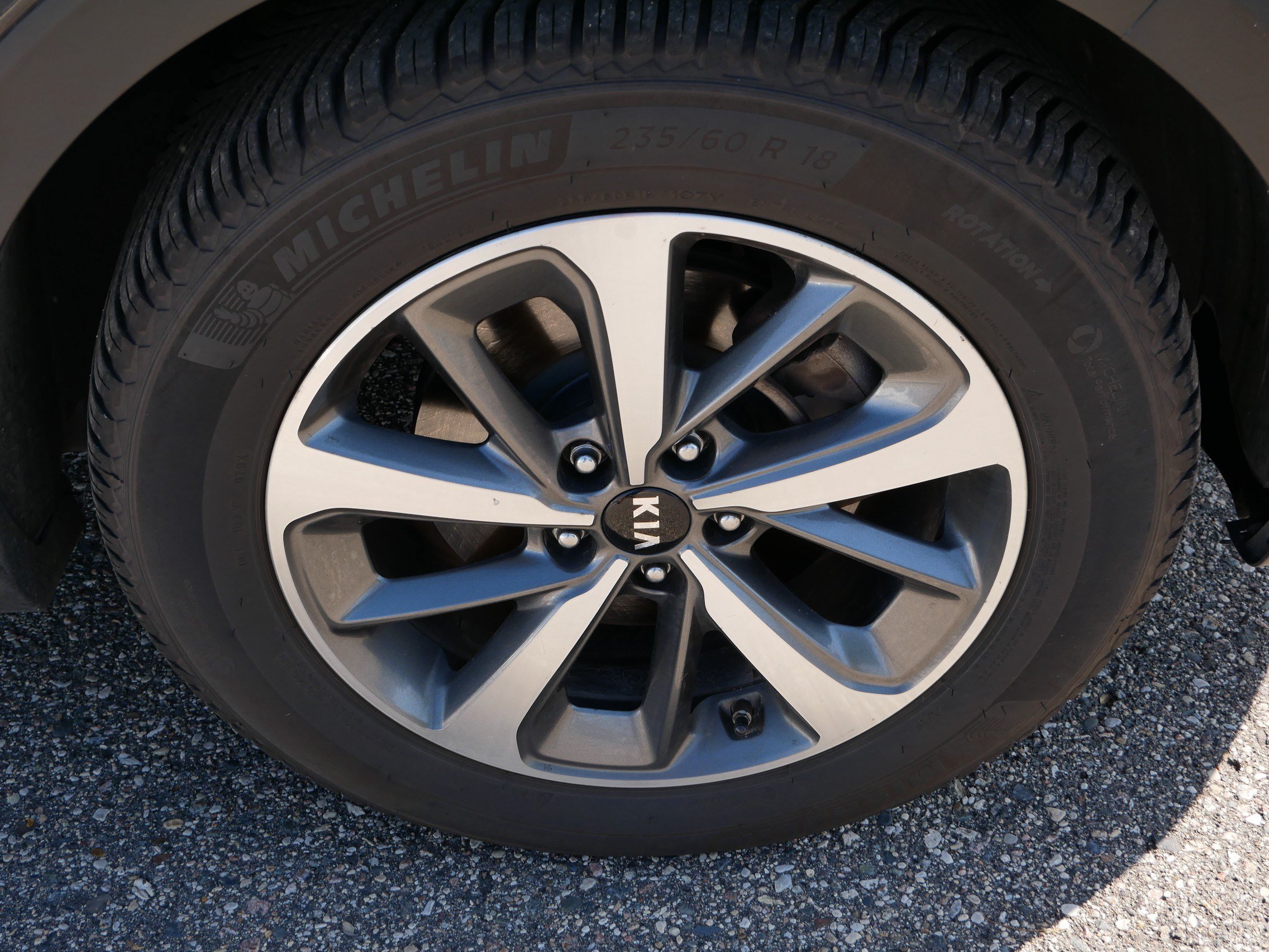 Used 2019 Kia Sorento EX w/ EX Touring Package AWD/4WD image 15