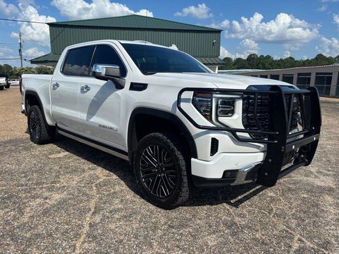 Used 2022 GMC Sierra 1500 Denali Ultimate AWD/4WD image 7