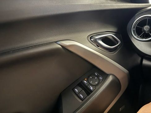 Used 2020 Chevrolet Camaro LT w/ RS Package RWD image 11