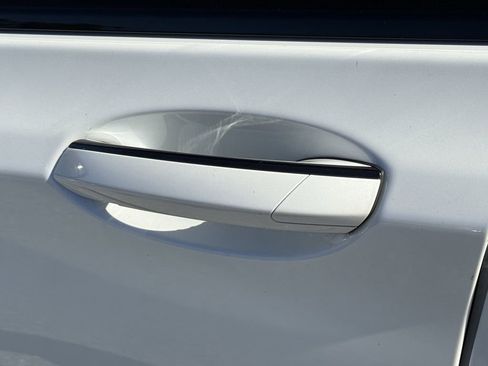 Used 2022 BMW 740i 740i w/ M Sport Package image 35