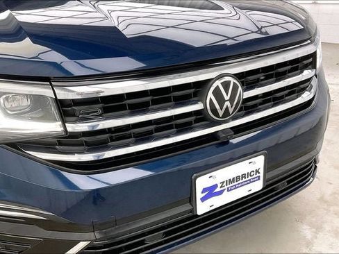 Used 2023 Volkswagen Atlas Cross Sport SEL Premium R-Line AWD/4WD image 31