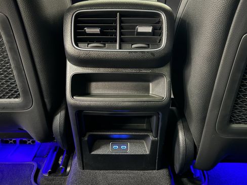 Used 2025 Mercedes-Benz GLE 450e 4MATIC image 40