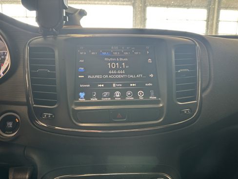 Used 2016 Chrysler 200 C w/ Premium Group image 3