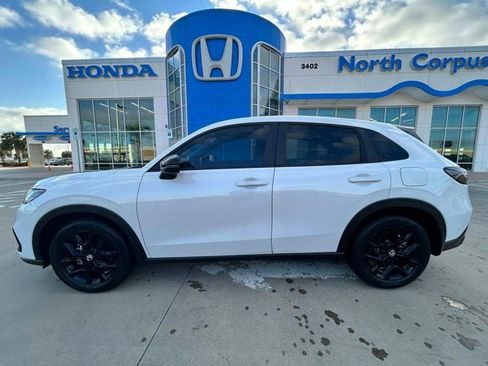 Certified 2024 Honda HR-V Sport image 2