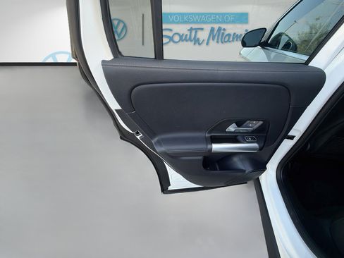 Used 2024 Mercedes-Benz GLA 250 image 25