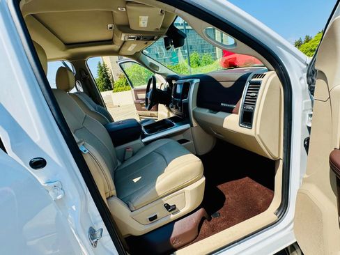 Used 2017 RAM 1500 Laramie w/ Convenience Group image 24