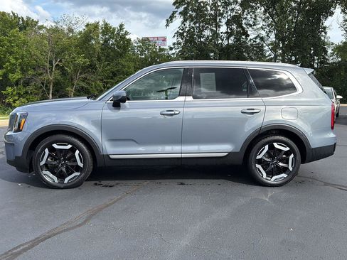 Used 2024 Kia Telluride S w/ S Sunroof Package AWD/4WD image 2