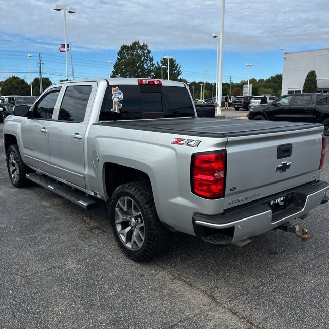 Used 2018 Chevrolet Silverado 1500 LT w/ All Star Edition AWD/4WD image 7