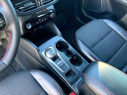 Used 2024 Ford Escape ST-Line w/ Tech Pack #1 image 16