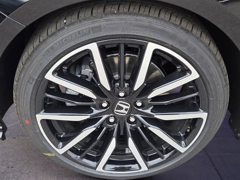 New 2026 Honda Accord Touring image 9