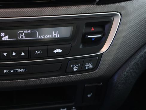 Used 2023 Honda Ridgeline RTL-E image 29