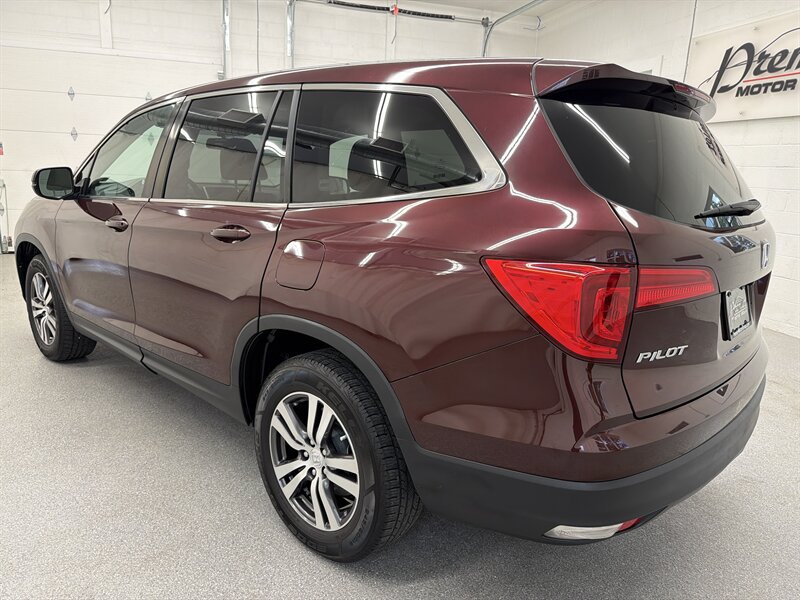 Used 2017 Honda Pilot EX-L image 7