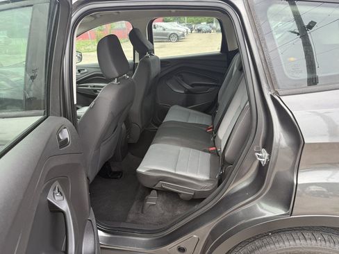 Used 2018 Ford Escape S FWD image 21