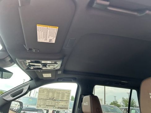 New 2026 Chevrolet Tahoe High Country w/ Sun And Tow Package AWD/4WD image 17