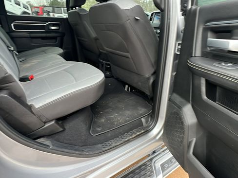 Used 2024 RAM 2500 Big Horn w/ Bed Utility Group image 21