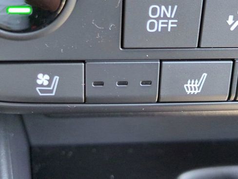 New 2026 Subaru Outback Touring image 23