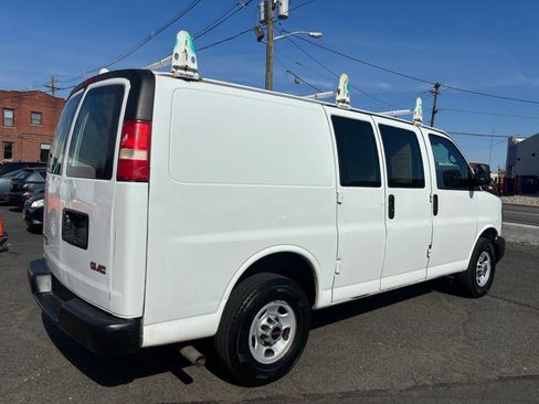 Used 2015 GMC Savana 2500 image 5