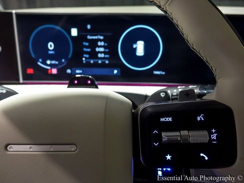 Used 2025 Hyundai Santa Fe Calligraphy image 21