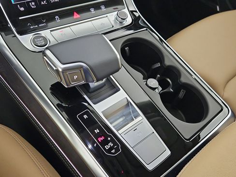 New 2026 Audi Q7 3.0T Premium Plus AWD/4WD image 33