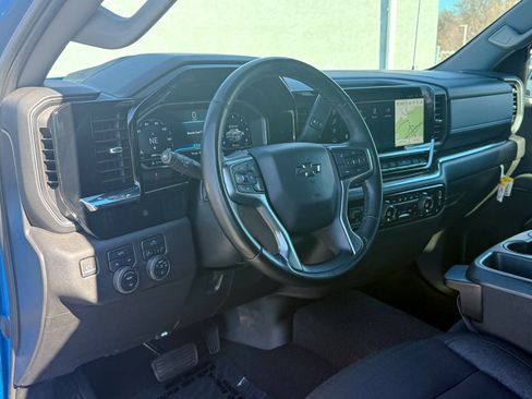 Used 2023 Chevrolet Silverado 1500 RST w/ Protection Package image 16