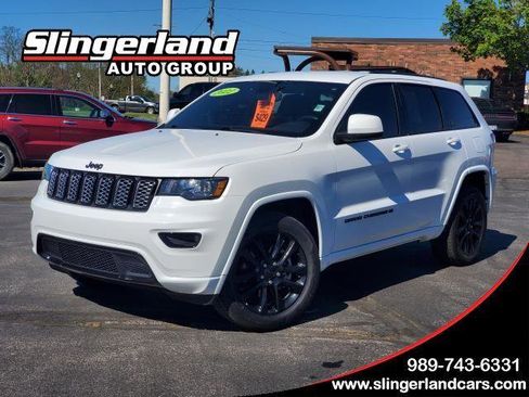 Used 2022 Jeep Grand Cherokee Laredo X AWD/4WD image 1