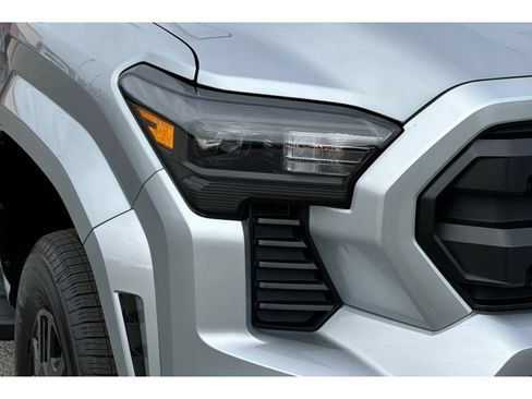 New 2026 Toyota Tacoma SR5 AWD/4WD image 29
