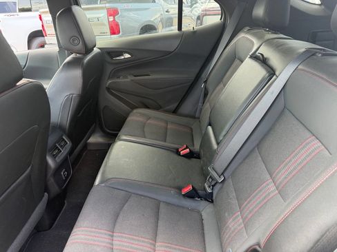 Used 2023 Chevrolet Equinox RS FWD image 8