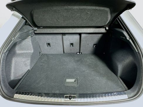 Used 2025 Audi Q3 2.0T Premium w/ Convenience Package image 22