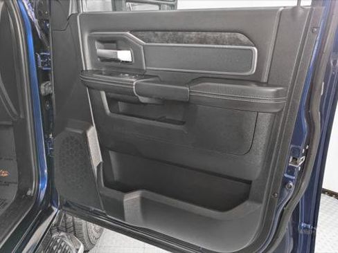 Used 2024 RAM 2500 Big Horn w/ Bed Utility Group image 22