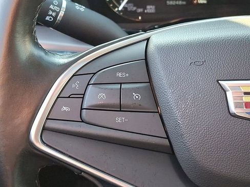 Used 2019 Cadillac XT5 Premium Luxury image 23