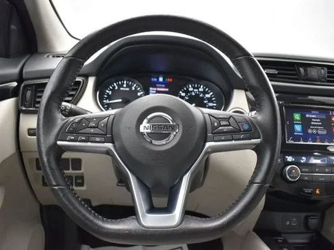 Used 2021 Nissan Rogue Sport SL AWD/4WD image 20