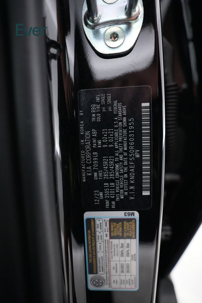 Used 2024 Kia EV9 GT-Line AWD/4WD image 29