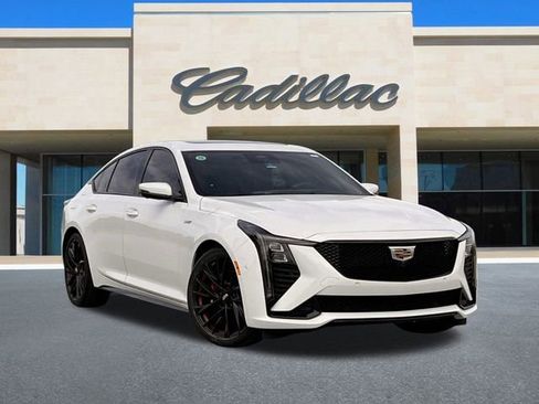 New 2026 Cadillac CT5 V image 2