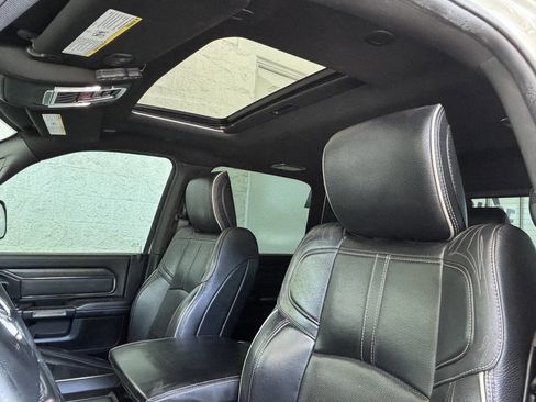 Used 2019 RAM 2500 Limited AWD/4WD image 16