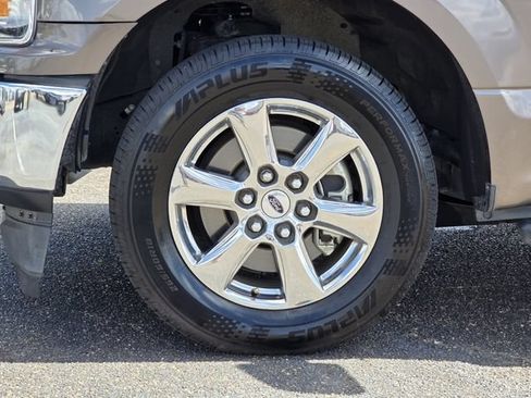 Used 2018 Ford F150 XLT w/ Equipment Group 302A Luxury RWD image 31
