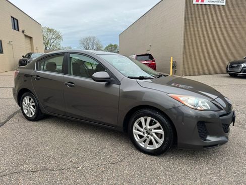 Used 2013 MAZDA MAZDA3 i Grand Touring FWD image 12