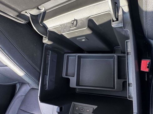 Used 2022 GMC Sierra 1500 SLT w/ SLT Premium Plus Package image 50