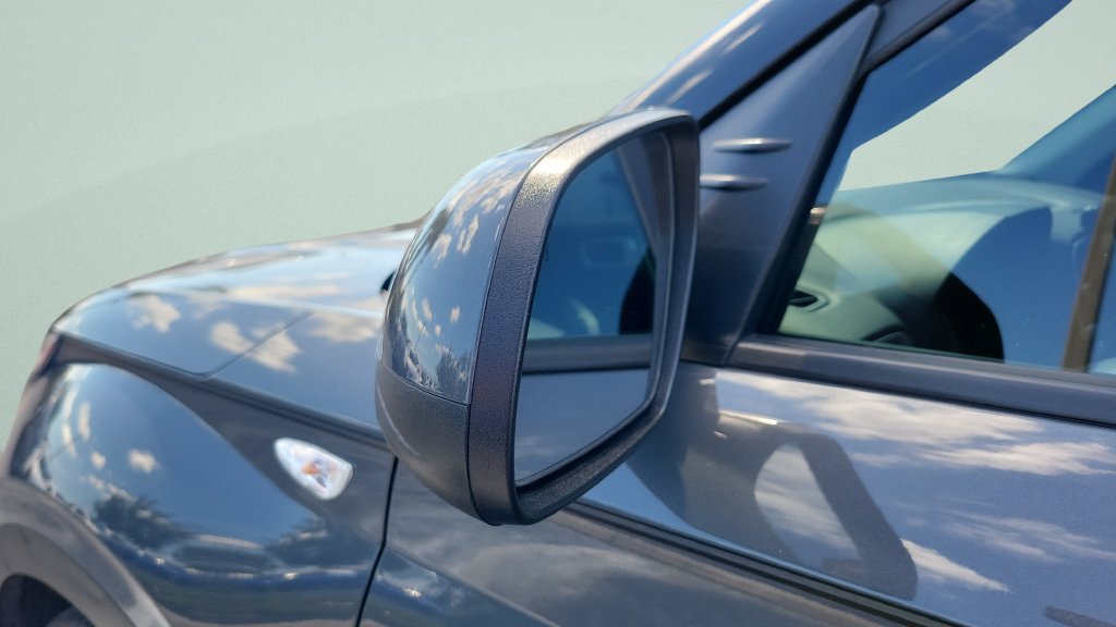 Certified 2023 Hyundai Venue SEL FWD image 26