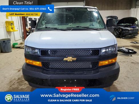 Used 2023 Chevrolet Express 3500 Extended w/ Driver Convenience Package image 7