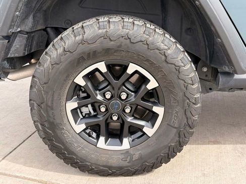 Used 2025 Jeep Wrangler Unlimited Rubicon 4xe w/ Safety Group AWD/4WD image 7
