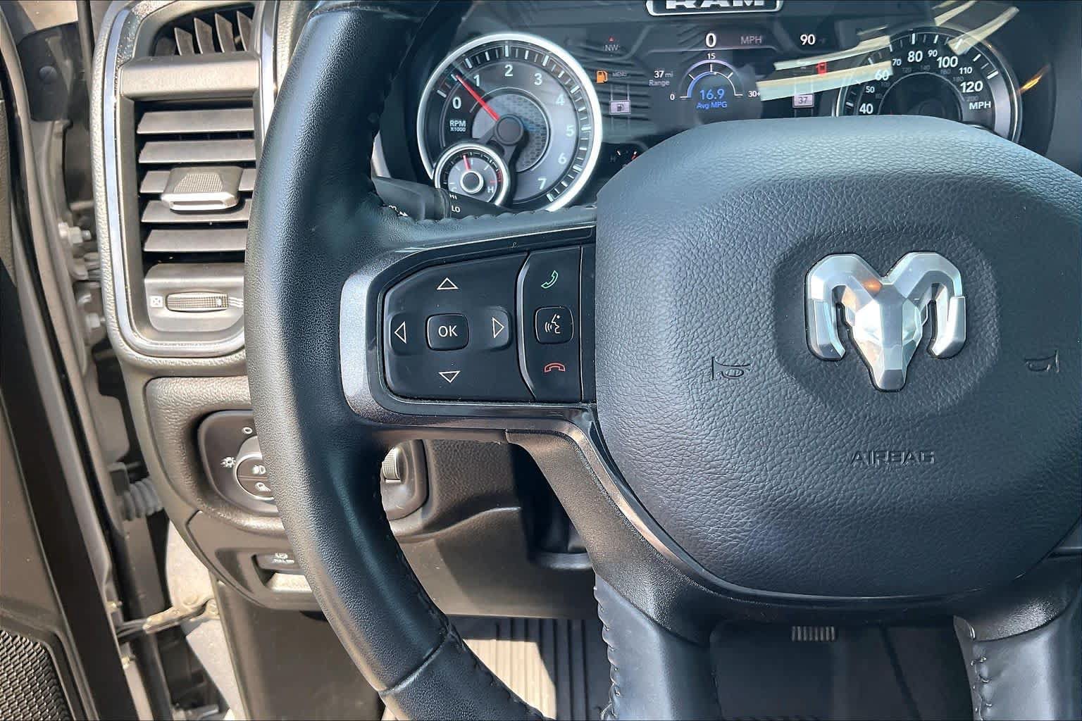 Used 2024 RAM 1500 Big Horn AWD/4WD image 23