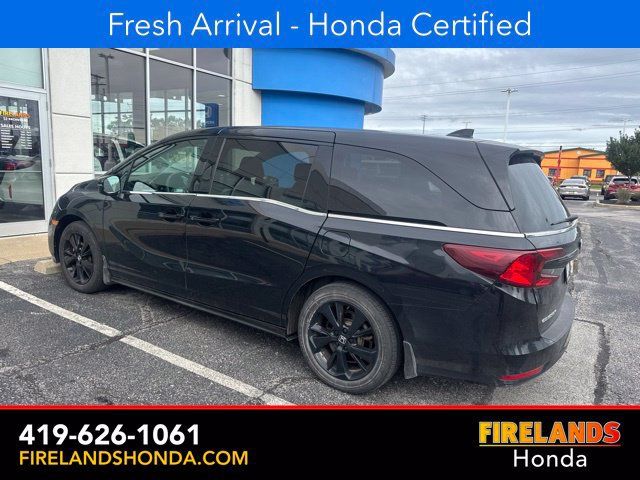 Used 2024 Honda Odyssey Sport image 3