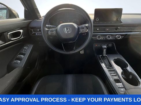 Used 2025 Honda Civic Sport image 7