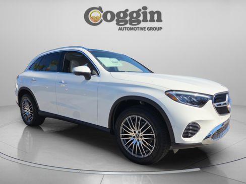 New 2026 Mercedes-Benz GLC 300 image 7