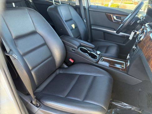 Used 2013 Mercedes-Benz GLK 350 2WD image 34