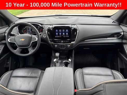 Used 2023 Chevrolet Traverse Premier AWD/4WD image 26