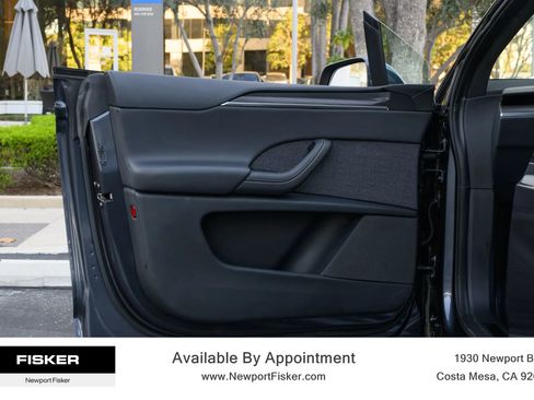 Used 2023 Tesla Model X Standard Sport Utility 4D image 11