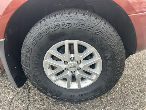 Used 2017 Nissan Frontier SV w/ SV Value Truck Package image 2